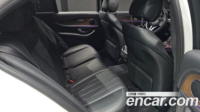 Mercedes-Benz E-Class E220d Exclusive