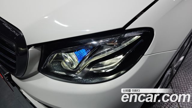 Mercedes-Benz E-Class E220d Exclusive