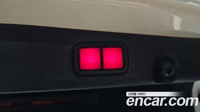 Mercedes-Benz E-Class E220d Exclusive