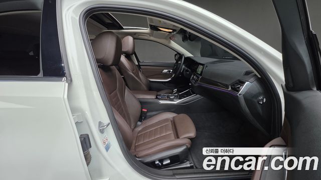 BMW 3-Series 320d Luxury