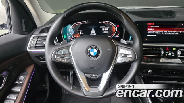 BMW 3-Series 320d Luxury