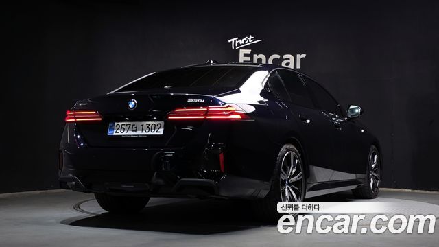 BMW 5-Series 530i xDrive M Sport