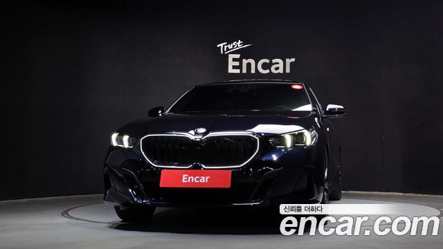 BMW 5-Series 530i xDrive M Sport