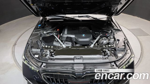 BMW 5-Series 530i xDrive M Sport