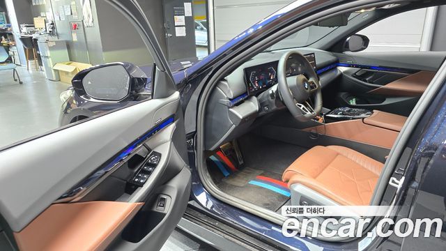 BMW 5-Series 530i xDrive M Sport