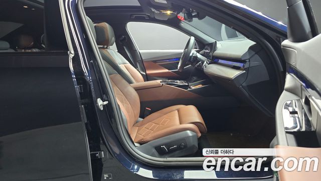 BMW 5-Series 530i xDrive M Sport