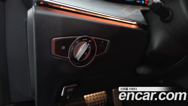 Mercedes-Benz E-Class E450 4MATIC Cabriolet