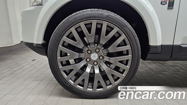 Land Rover Discovery 3.0 SDV6 HSE