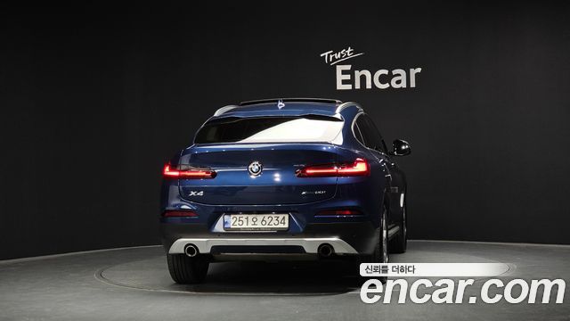 BMW X4 xDrive20i xLine