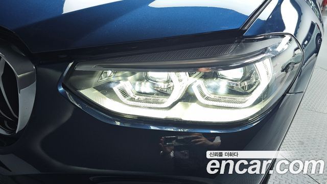 BMW X4 xDrive20i xLine