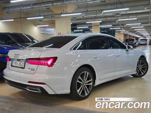 Audi A6 45 TFSI Quattro Premium