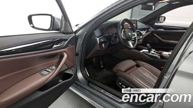 BMW 5-Series 530i M Sport Package