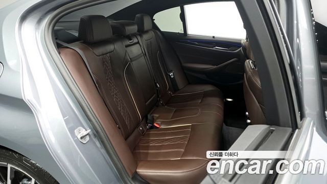 BMW 5-Series 530i M Sport Package