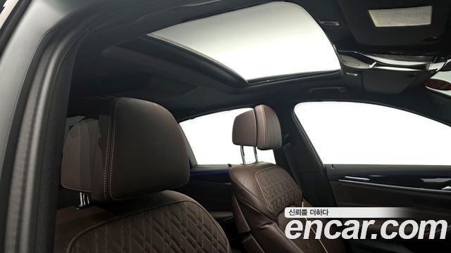 BMW 5-Series 530i M Sport Package