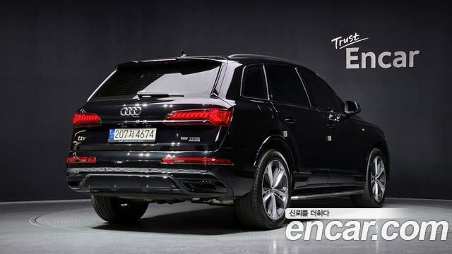 Audi Q7 55 TFSI Quattro Premium