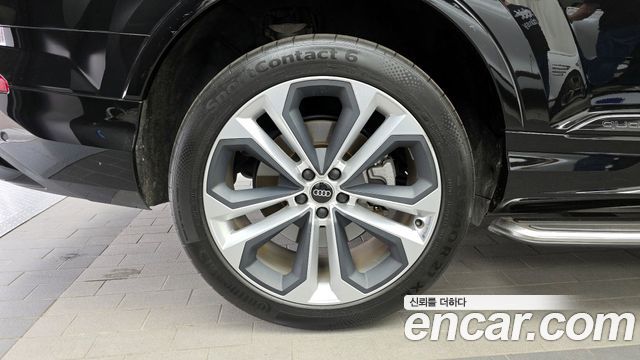 Audi Q7 55 TFSI Quattro Premium