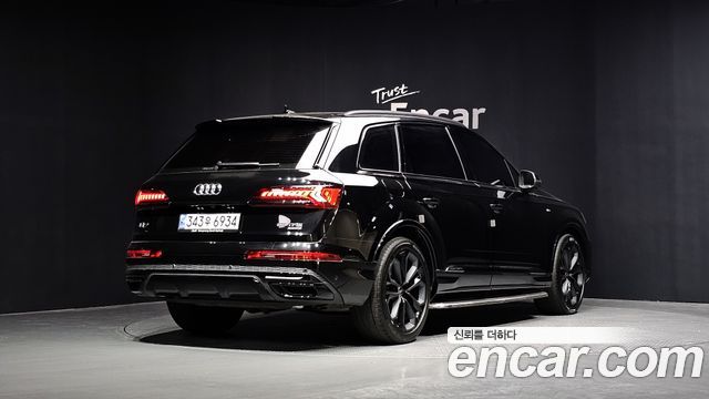 Audi Q7 55 TFSI Quattro Premium