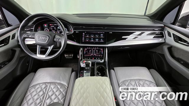 Audi Q7 55 TFSI Quattro Premium