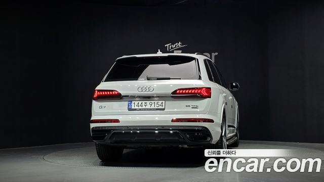 Audi Q7 55 TFSI Quattro Premium