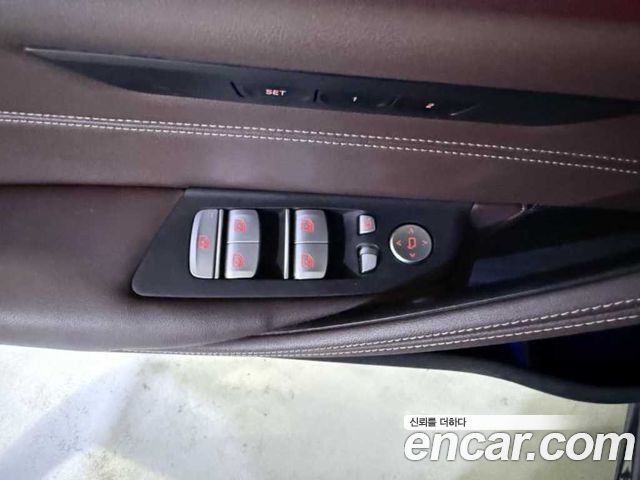 BMW 5-Series 523d M Sport