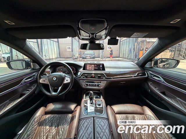 BMW 7-Series 740Li xDrive Design Pure Excellence