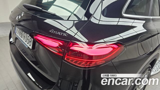 Mercedes-Benz GLC-Class GLC220 d 4MATIC