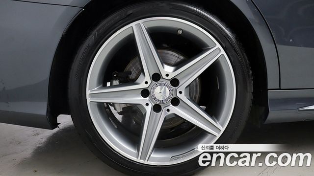 Mercedes-Benz C-Class C200 Avantgarde