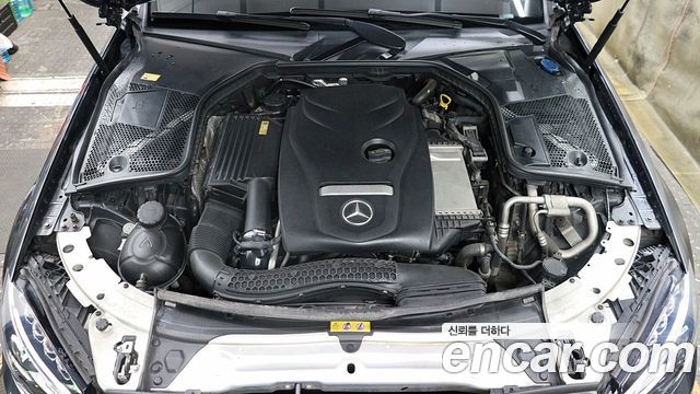 Mercedes-Benz C-Class C200 Avantgarde