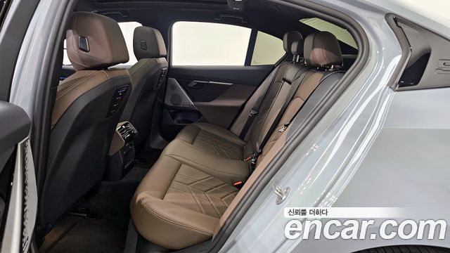 BMW 5-Series 520i M Sport