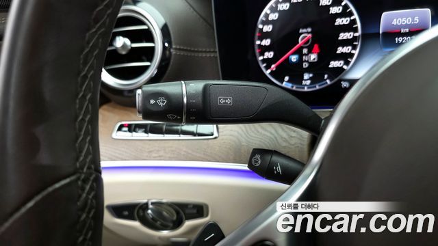 Mercedes-Benz E-Class E300 Exclusive
