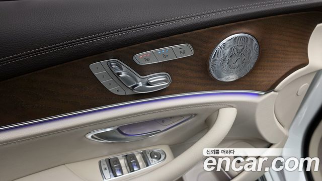 Mercedes-Benz E-Class E300 Exclusive