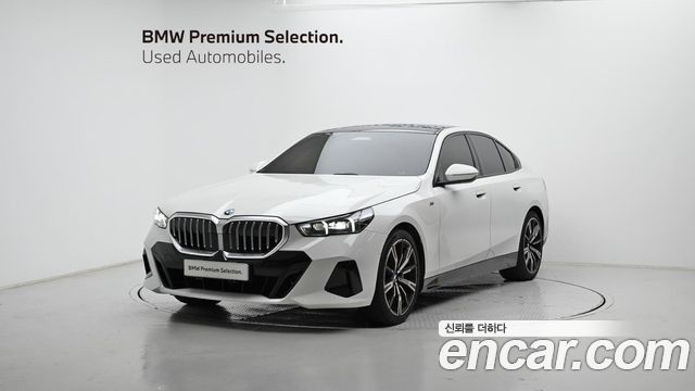 BMW 5-Series 530i xDrive M Sport