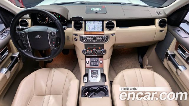 Land Rover Discovery 3.0 SDV6 SE