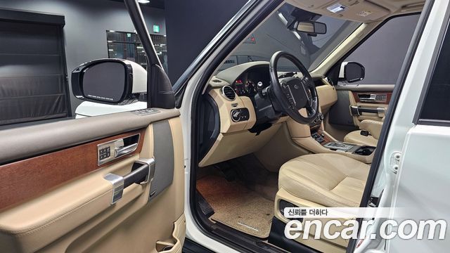 Land Rover Discovery 3.0 SDV6 SE