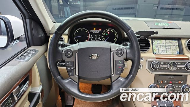 Land Rover Discovery 3.0 SDV6 SE