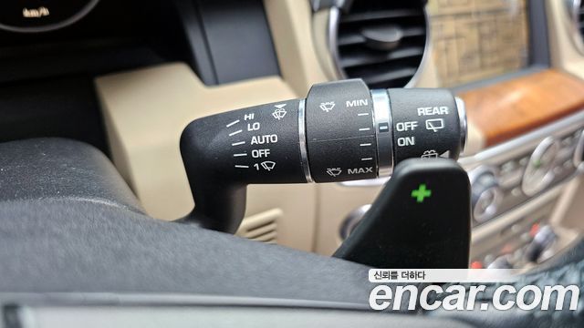 Land Rover Discovery 3.0 SDV6 SE