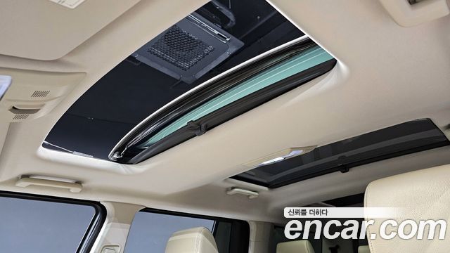 Land Rover Discovery 3.0 SDV6 SE