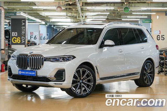 BMW X7 xDrive 30d Design Pure Excellence First Edition 6-Seater