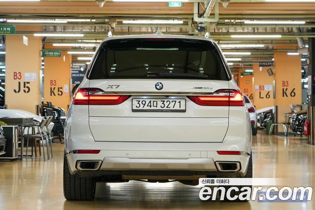 BMW X7 xDrive 30d Design Pure Excellence First Edition 6-Seater