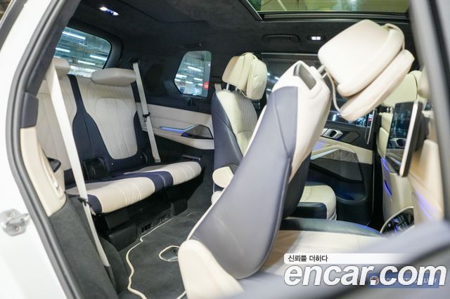 BMW X7 xDrive 30d Design Pure Excellence First Edition 6-Seater