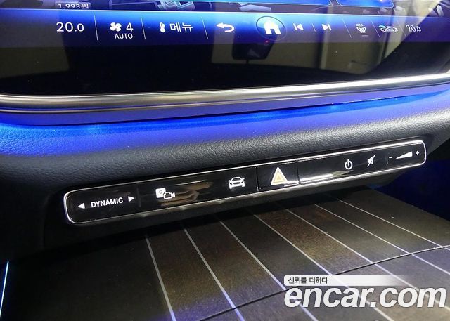 Mercedes-Benz E-Class E300 4MATIC Exclusive