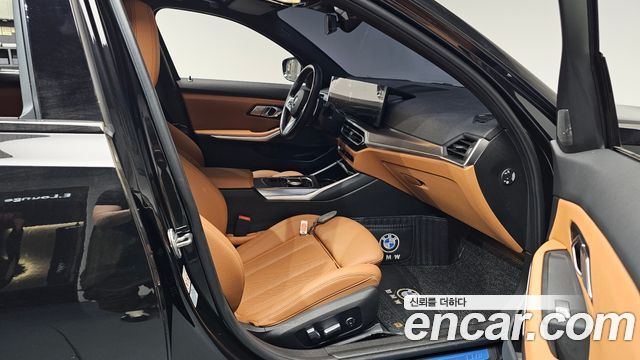 BMW 3-Series 320i Touring M Sports