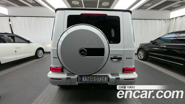 Mercedes-Benz G-Class AMG G63
