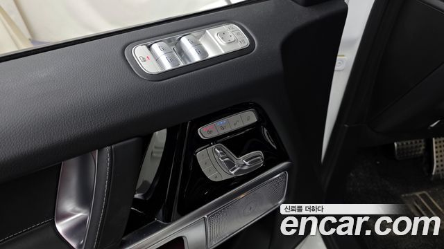 Mercedes-Benz G-Class AMG G63