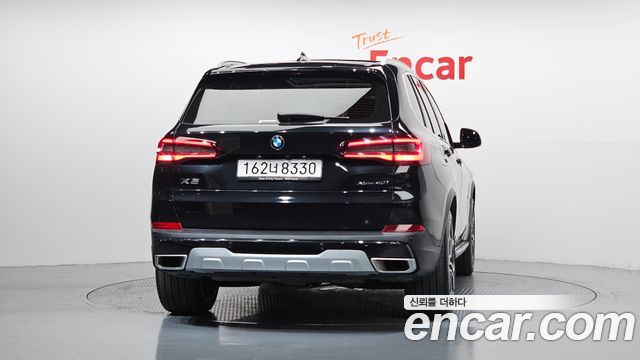 BMW X5 xDrive 40i xLine