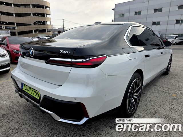 BMW 7-Series 740i sDrive M Sport