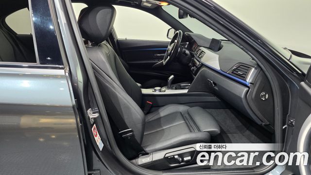 BMW 3-Series 320i M Sport