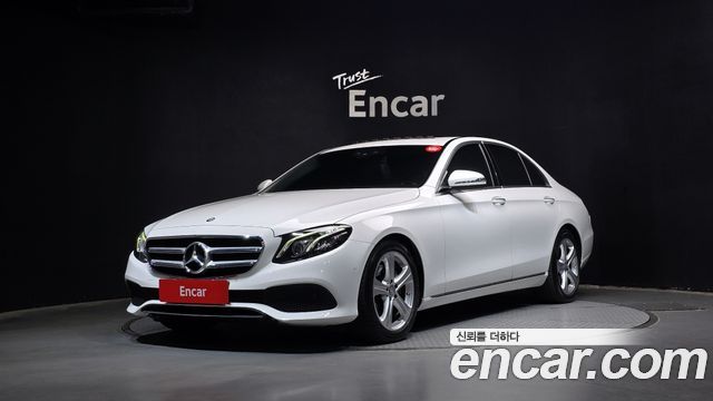 Mercedes-Benz E-Class E220d Avantgarde