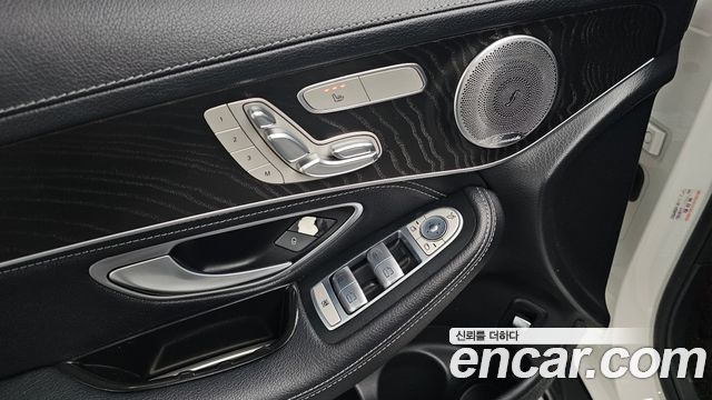 Mercedes-Benz GLC-Class GLC220 d 4MATIC Premium