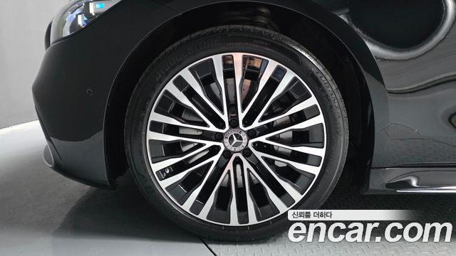 Mercedes-Benz S-Class S500L 4MATIC